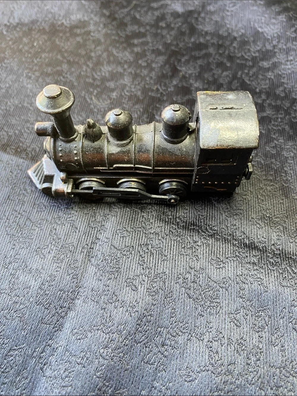 Vintage Brass Tone Die-Cast Metal Steam Locomotive Pencil Sharpener